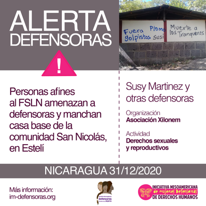 Personas afines al FSLN vandalizaron hoy la casa base de la comunidad en Las puertas en San Nicolás, Estelí. Las pintas, que contienen la palabra “PLOMO” y la frase “Fuera golpistas” parecen estar dirigidas a Susy Martínez, integrante de la Asociación de Mujeres Estelí Xilonem